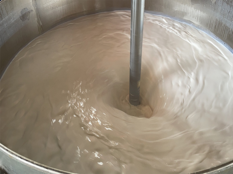 水性涂料已正式投產(chǎn)雄厚的生產(chǎn)團(tuán)隊歡迎來電咨